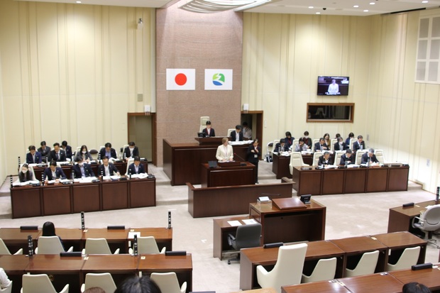 写真:女性議会全体様子