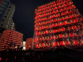 写真：お祭りの提灯1