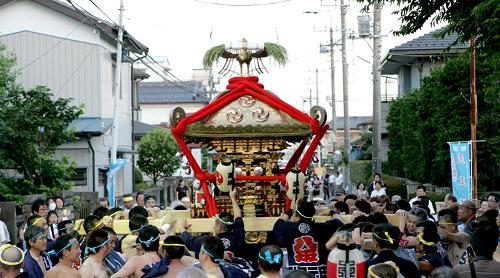 写真：くりはし夏祭りのお神輿