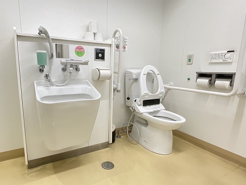 写真:オストメイト対応トイレ画像