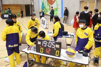 写真：久喜高校生徒のみなさん
