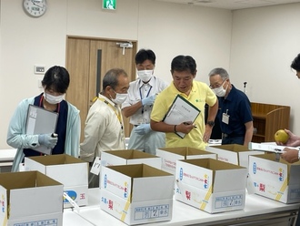 写真:梨の果実審査会