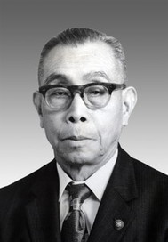 写真：榎本　善兵衛
