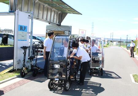 写真：県知事のふれあい訪問1