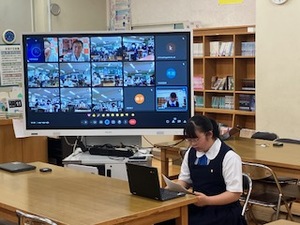 写真:久喜東中学校での実施風景3
