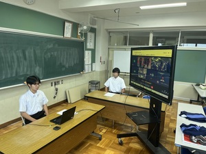 写真:鷲宮東中学校での実施風景1