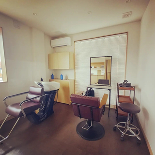 写真： サロンブース(3F)1
