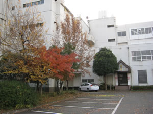 写真：本町小学校の校舎