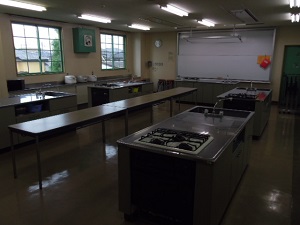 写真：調理実習室