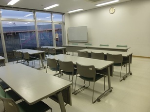 写真：多目的室1