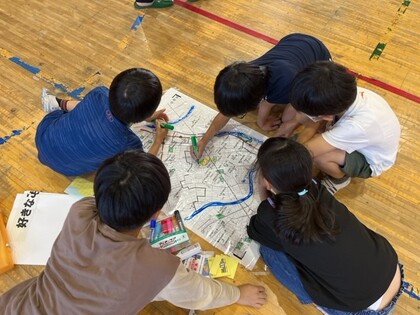 写真:授業の様子1(栗橋南小学校)