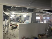 増築校舎職員室の写真