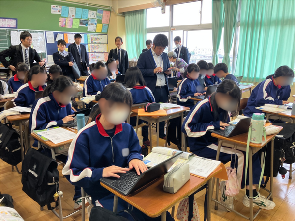 写真：鷲宮西中LDX公開授業