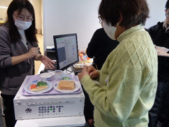 写真：学校給食センター見学の様子6