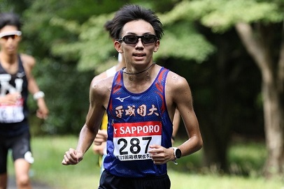 写真：平成国際大学陸上競技部