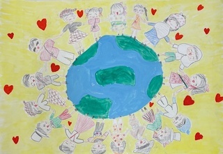 「世界中のえがお」の画像