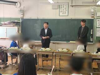 写真：給食試食会1