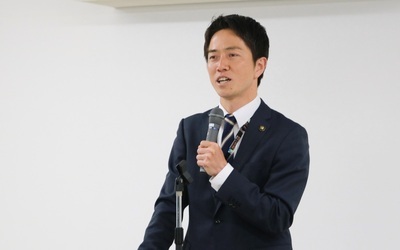 初登庁
